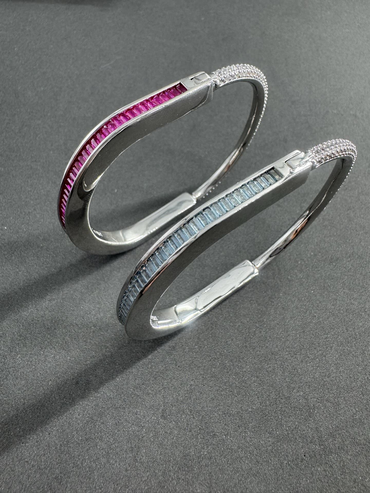 Tiffany & Co Happy Diamonds Bangle Bracelet